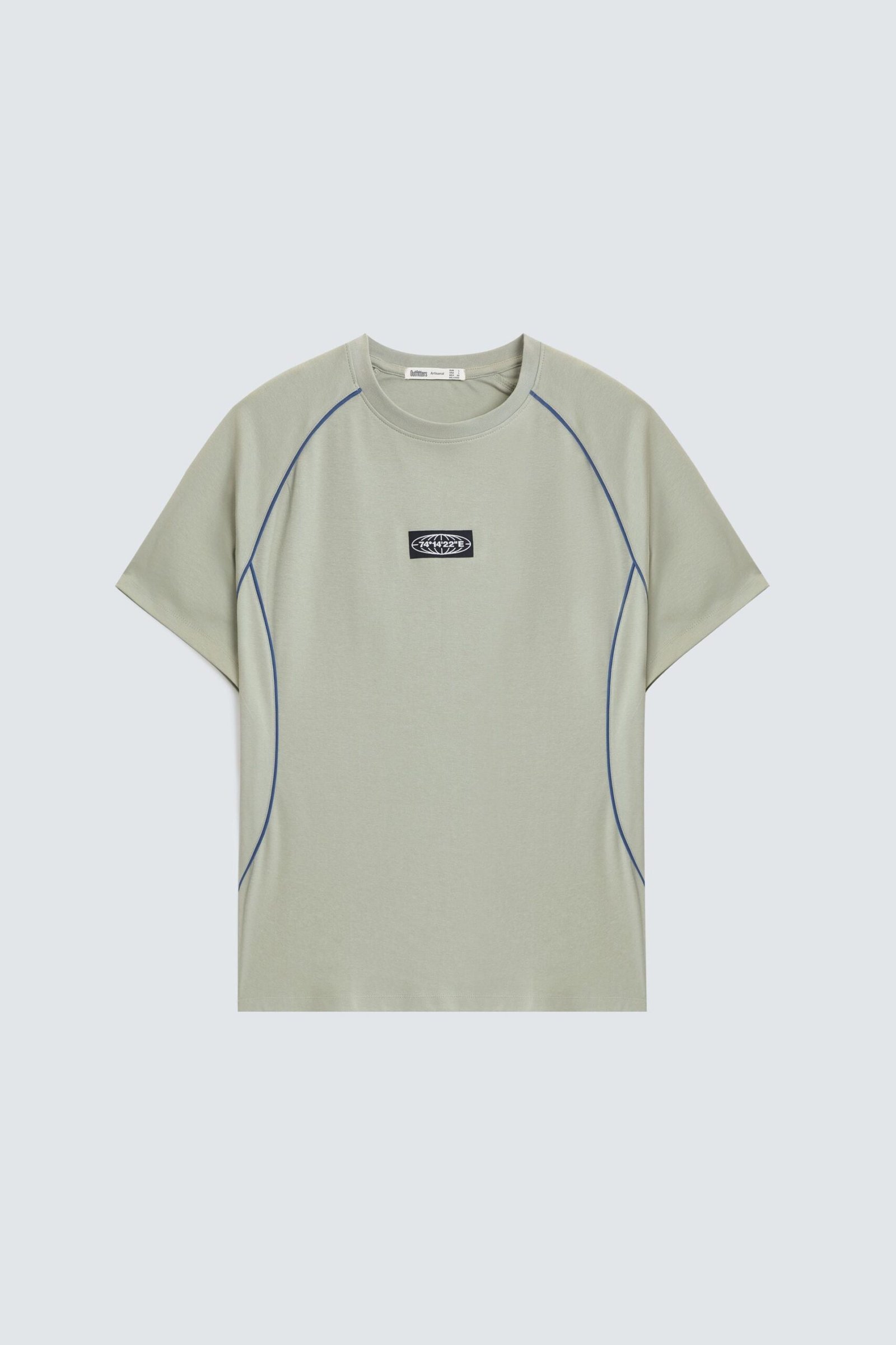 Raglan Sleeves T-Shirt With Label Patch - Image 5