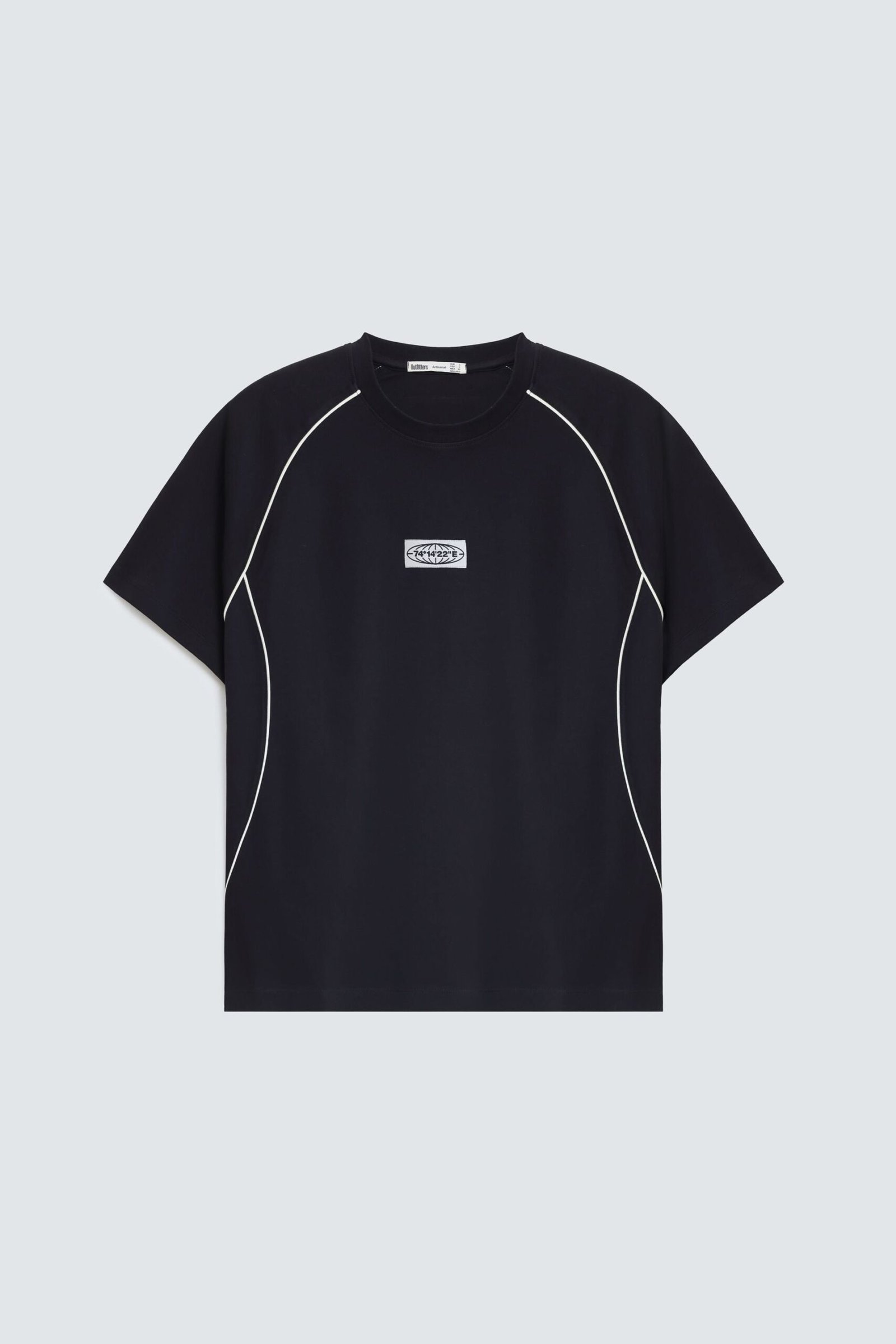 Raglan Sleeves T-Shirt With Label Patch - Image 19